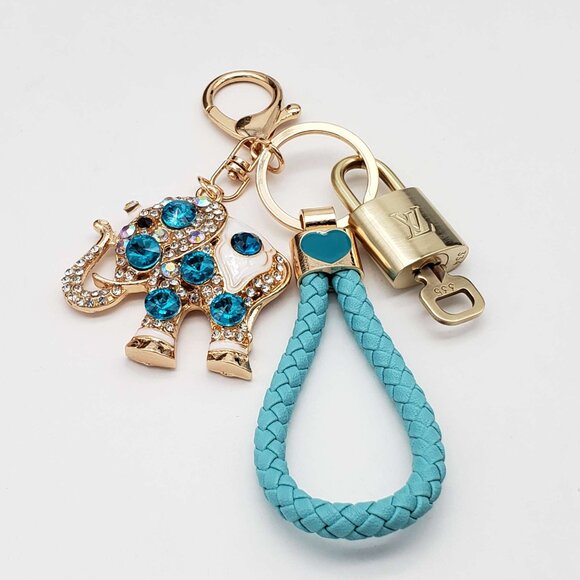 Authentic Louis Vuitton Lock & Key with unbranded Bagcharm, Keycharm, Keychain - Picture 7 of 8